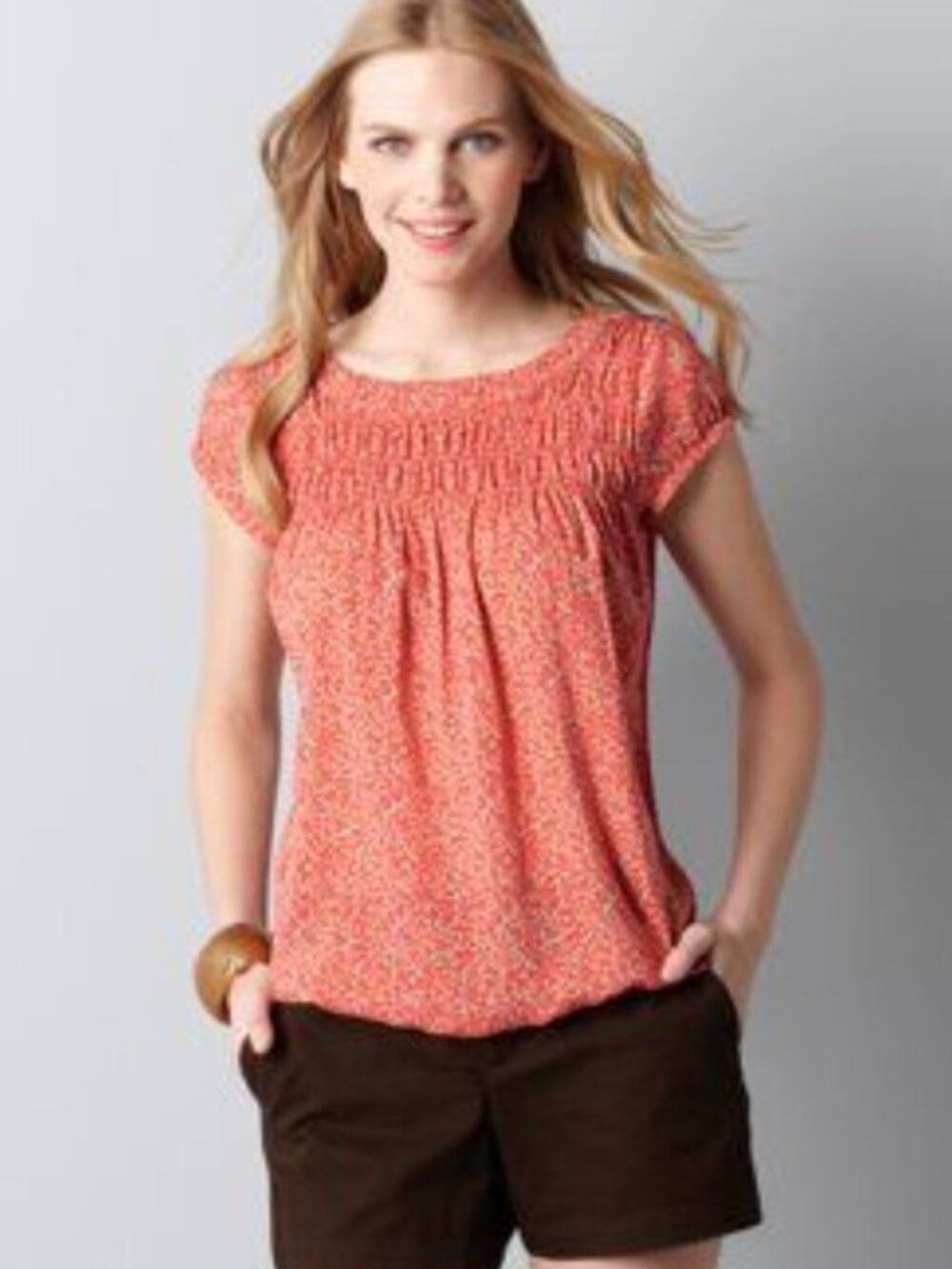 LOFT Floral Smocked Blouse Size Medium | Cap Sleeve Peasant Top Bubble Hem